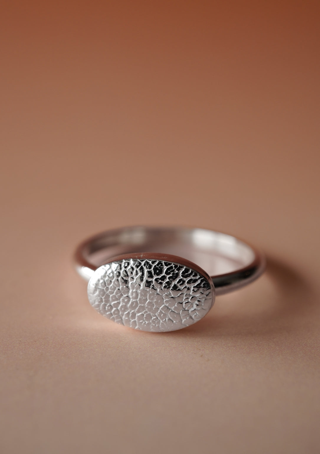 Finger/animal print ring "Oval"